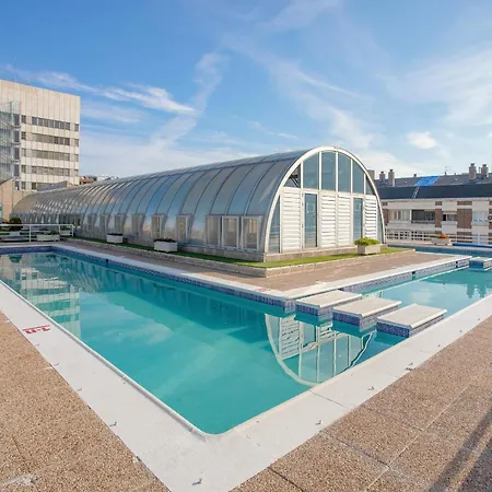 Pierre&Vacances Apartamentos Edificio Eurobuilding 2-2